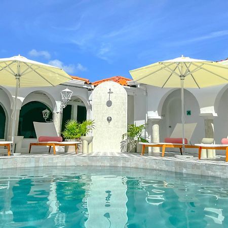 Mount Cinnamon Resort & Beach Club St. George's Экстерьер фото