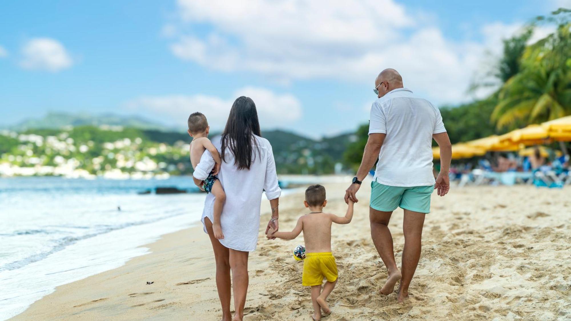 Mount Cinnamon Resort & Beach Club St. George's Экстерьер фото